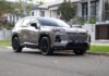 Toyota отзывает почти 6000 RAV4: гибридные кроссоверы может обесточить на трассе